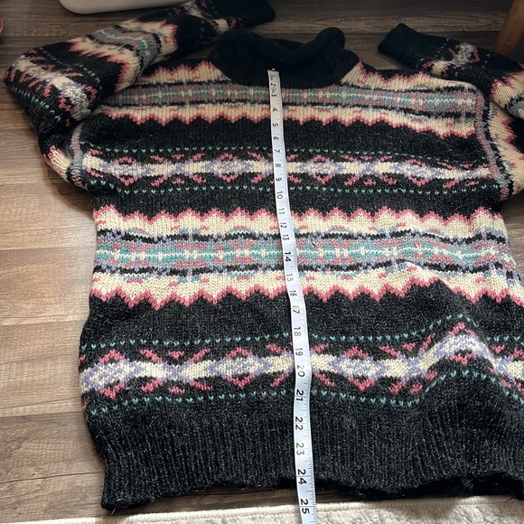 Vintage Woolrich Charcoal and Pink Pure Wool Sweater and Mohair Sweater Size L - Picture 8 of 9